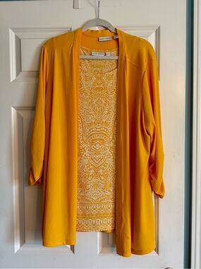 Susan Graver Liquid Knit Cardigan & Tank set Yellow and White size L